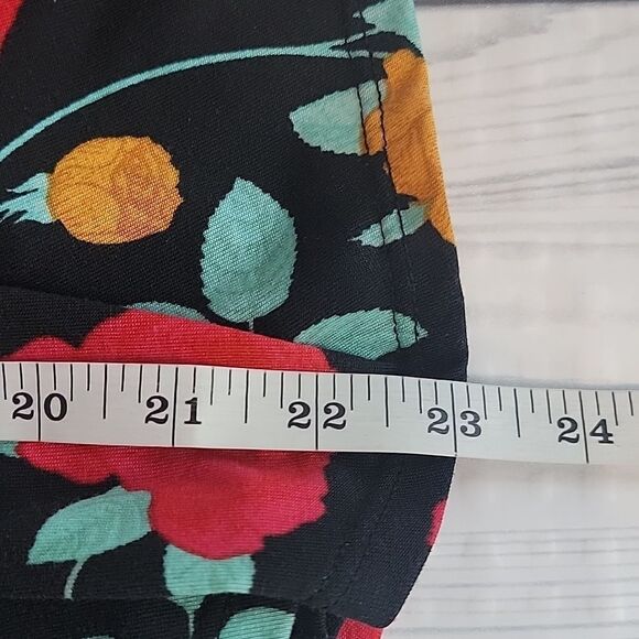 LulaRoe floral print a-line midi skirt Women's Size XS - Picture 10 of 10